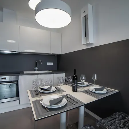 Pr1Mo Apartmanok Balatonlelle Exterior photo