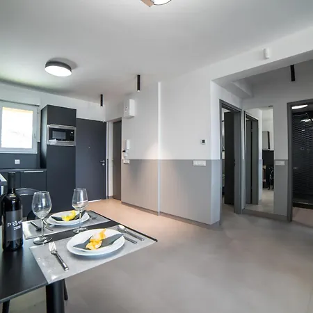 Pr1Mo Apartmanok Balatonlelle Exterior photo